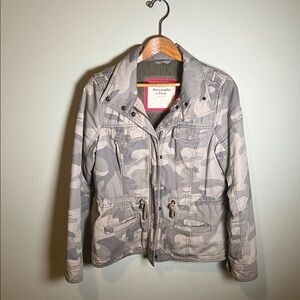 Vintage Abercrombie & Fitch Women's Military Jacket
